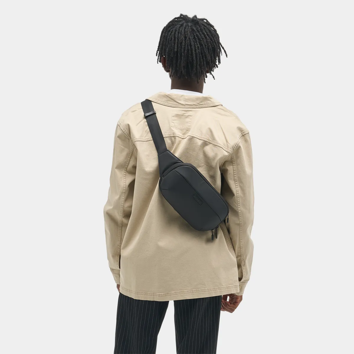 Navigator RS Sling 1L sold by Nomatic product image thumbnail 5