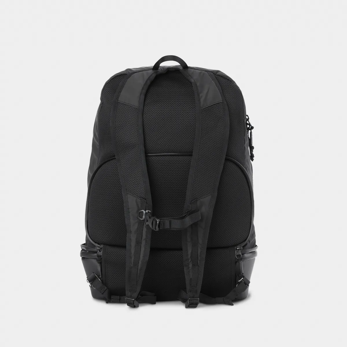 McKinnon Camera Cube Pack 21L sold by Nomatic product image thumbnail 3
