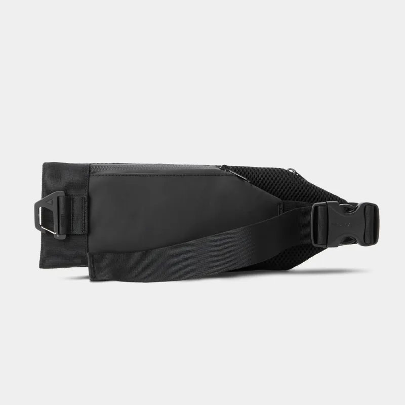 Waist Straps made by Nomatic