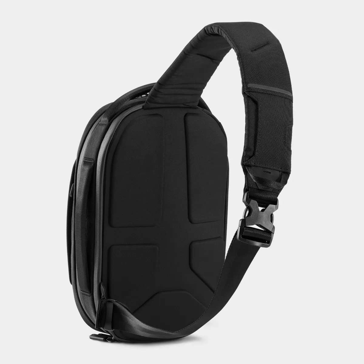 Navigator Sling 6L sold by Nomatic product image thumbnail 2