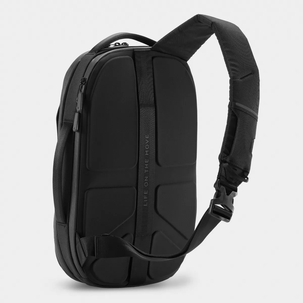 Navigator Sling 10L sold by Nomatic product image thumbnail 2