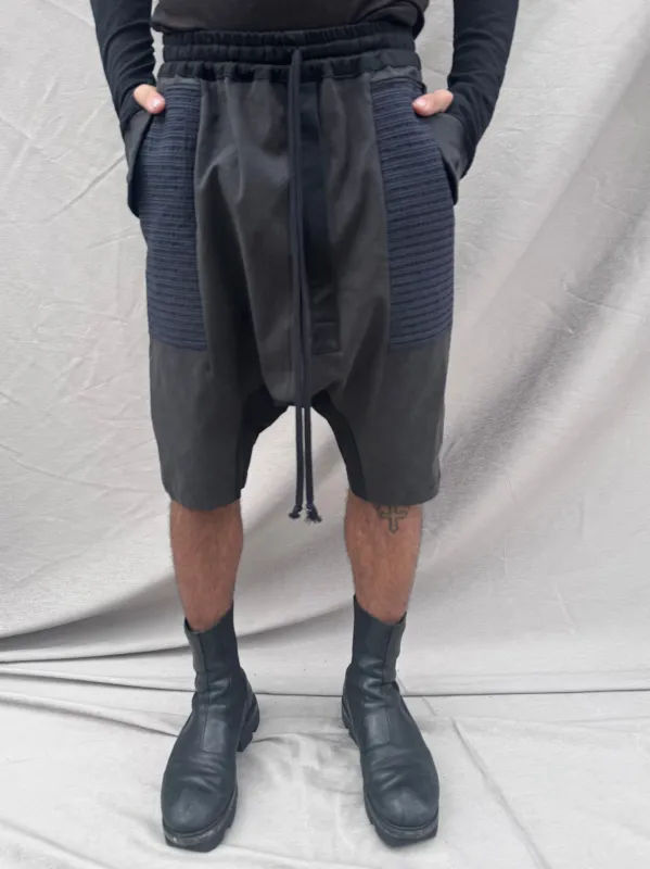 SS25 || ASYMMETRIC ZIP PLACKET ZERO SHORTS ||BLACK made by zam barrett