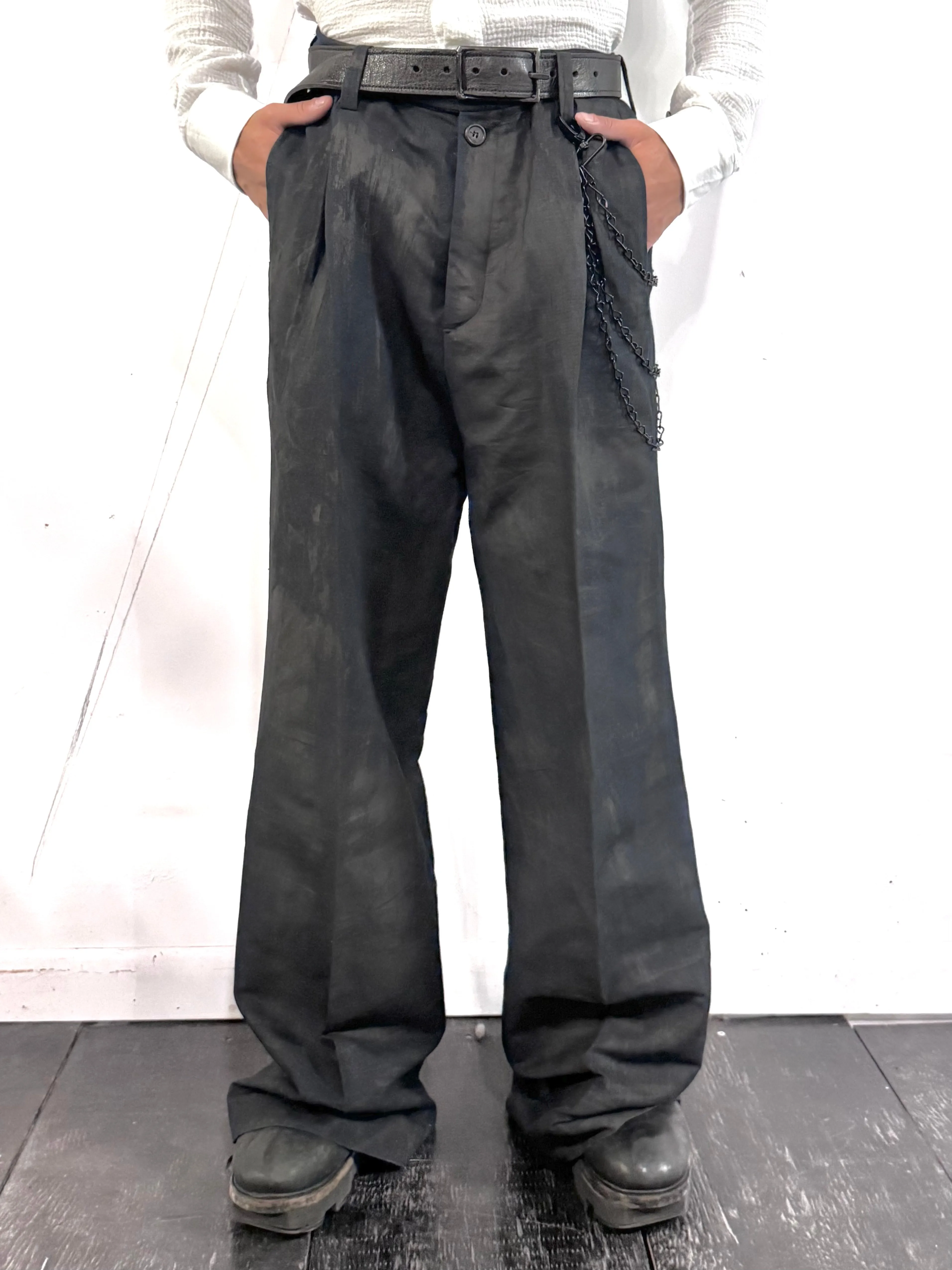 SS26 || PLEATED GODDE PANTS || VOLCANIC COATED COTTON LINEN sold by zam barrett product image thumbnail 4