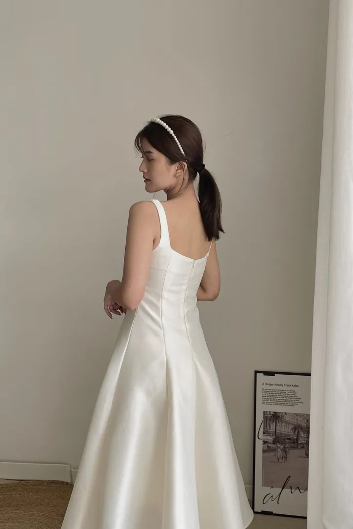 Ayvah Midi- White sold by Angel Lane product image thumbnail 5