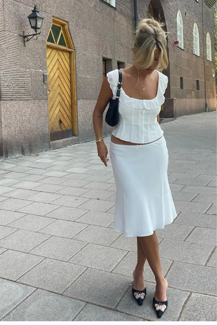 Lauvey Satin Set sold by Angel Lane product image thumbnail 4