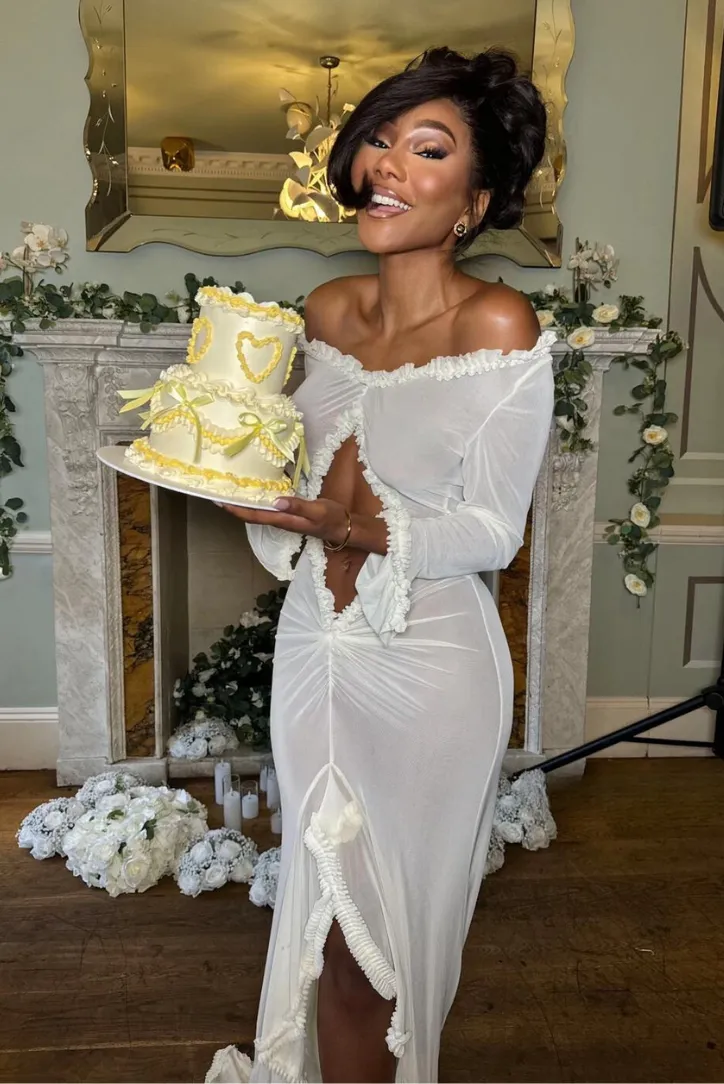 Zaira Sheer Maxi- White sold by Angel Lane product image thumbnail 2