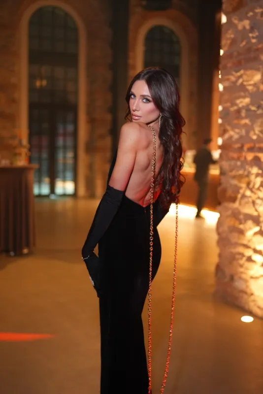 Viva Chain Maxi sold by Angel Lane