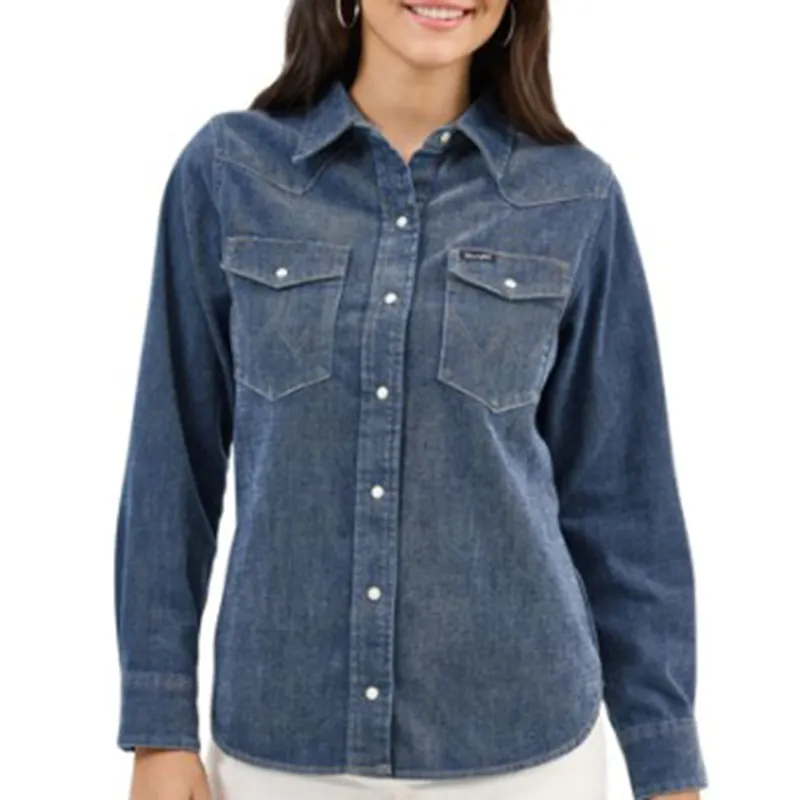 Wrangler Retro Denim Pearl Snap made by Wrangler