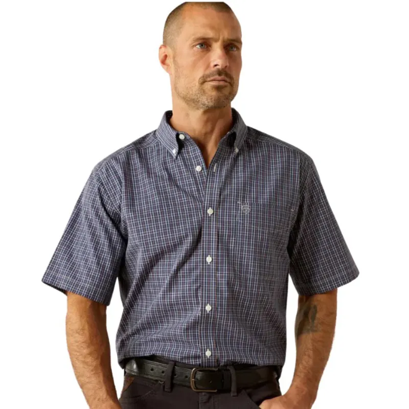Ariat Men's Wrinkle Free Classic Oaklee Shirt sold by Western Edge