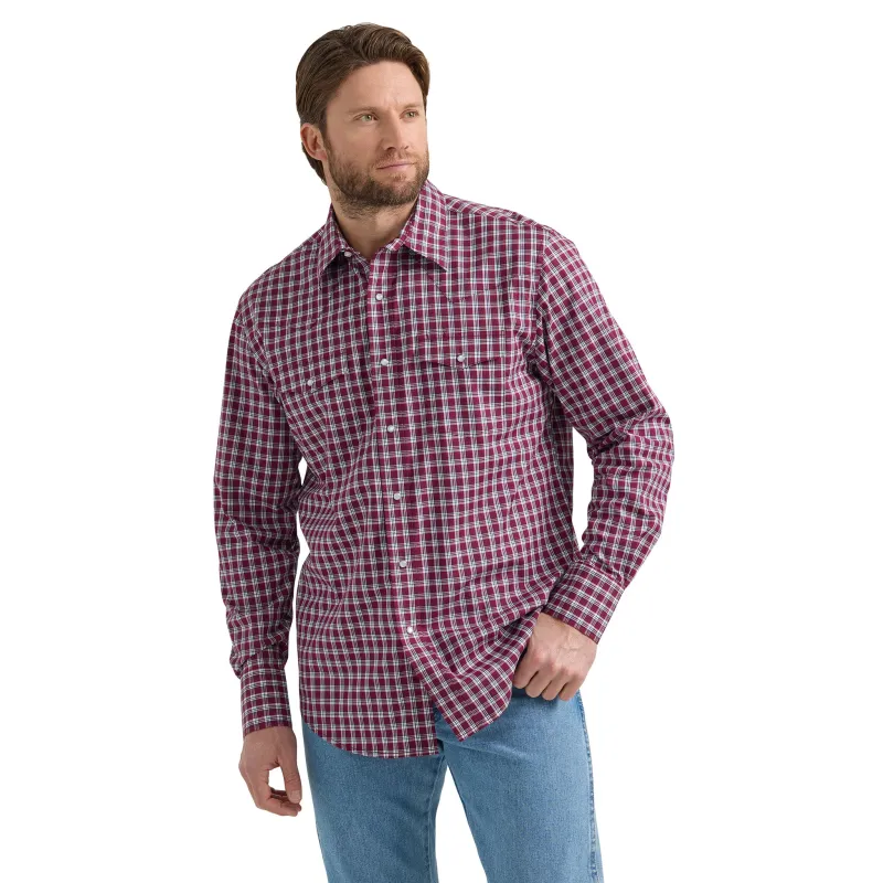 Wrangler Men's Wrinkle Resist Long Sleeve Pearl Snap made by Western Edge