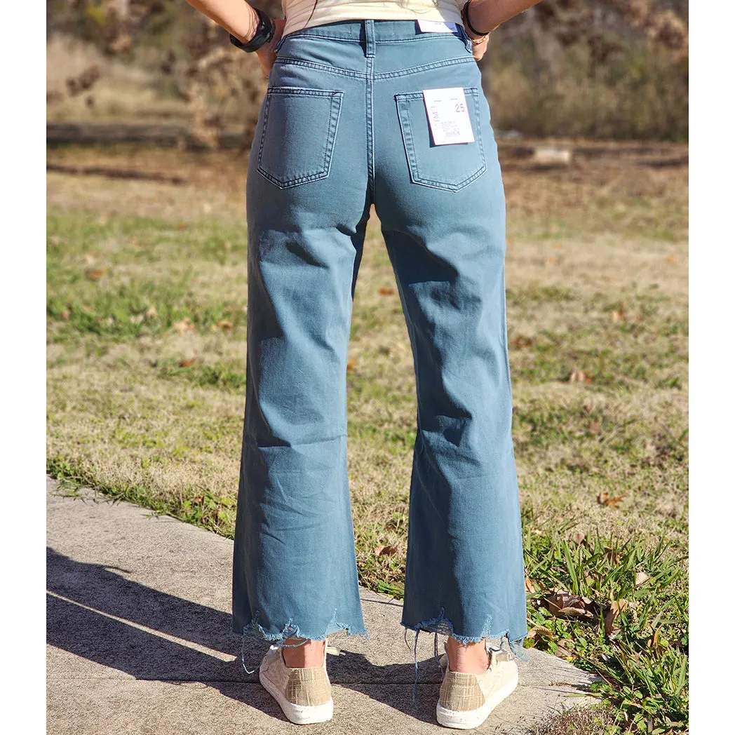Vervet Blue Grey 90's Distressed Crop Jeans sold by Western Edge product image thumbnail 4