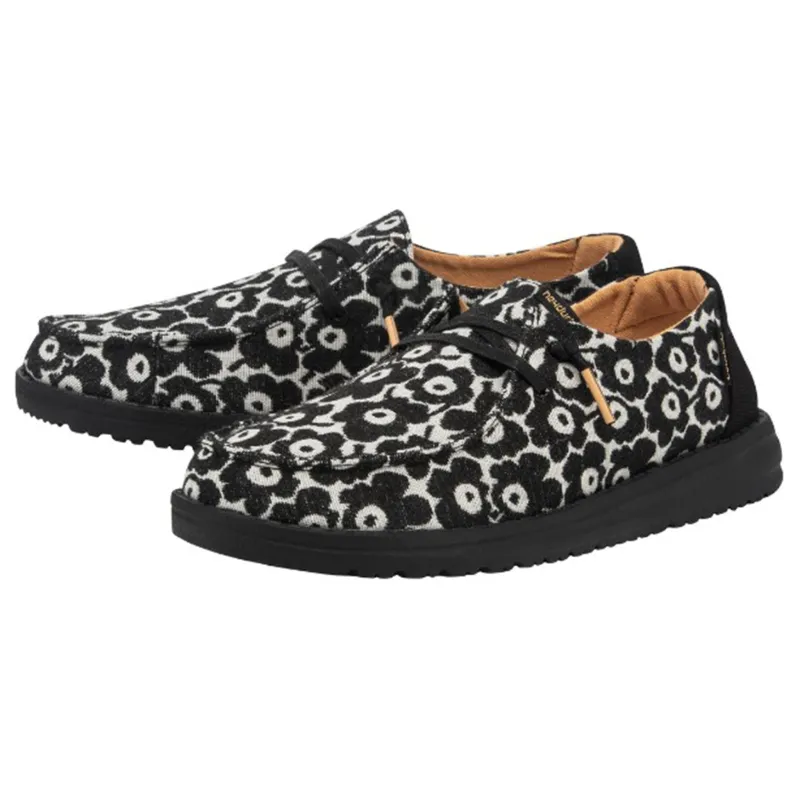 Hey Dude Women's Wendy Field Of Flowers Black made by Hey Dude