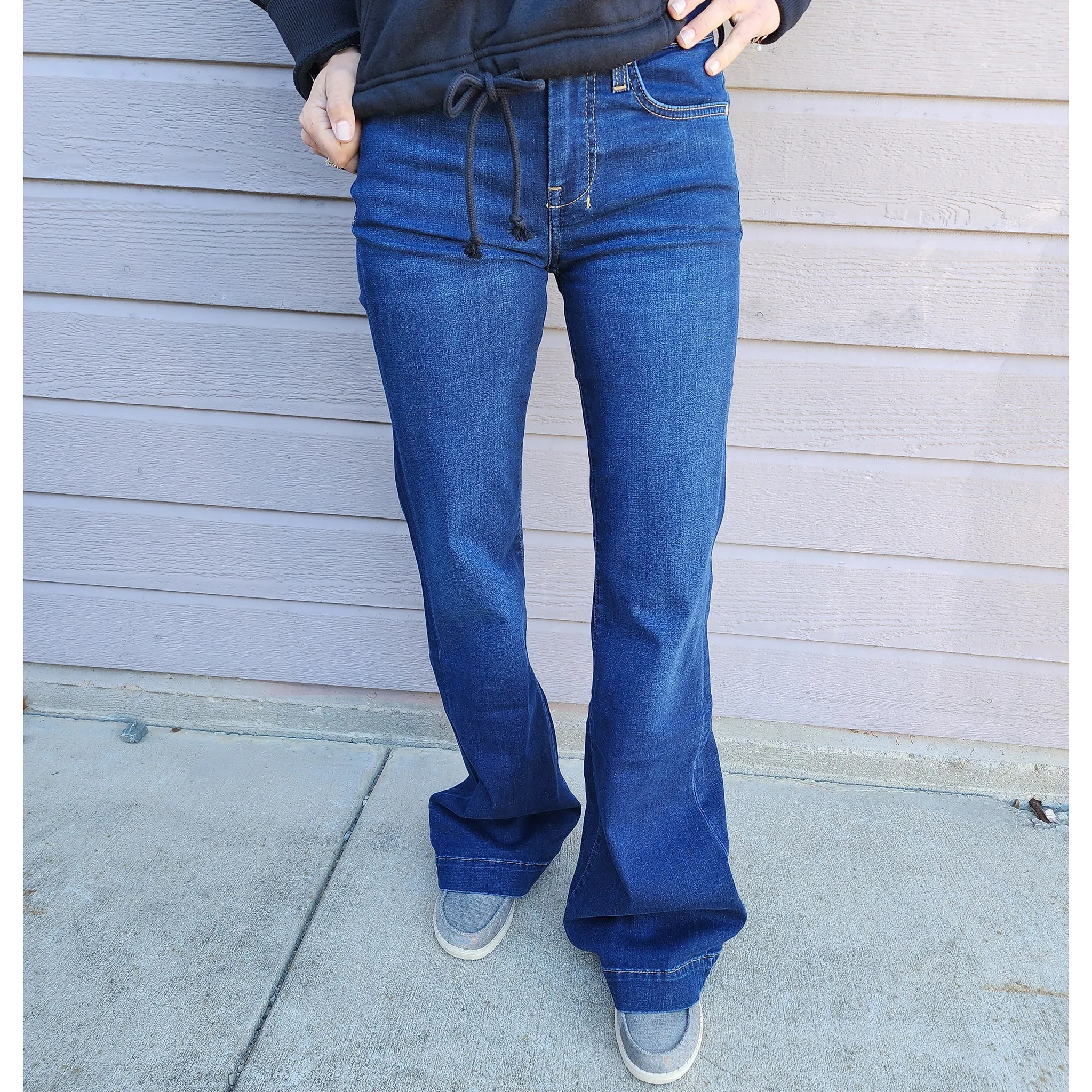 7 For All Mankind Women's Dojo B(Air) INR Jean sold by Western Edge product image thumbnail 2