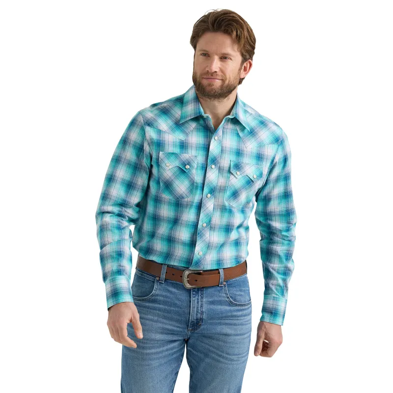 Wrangler Men's Retro Blue and Turquoise Long Sleeve Shirt made by Western Edge