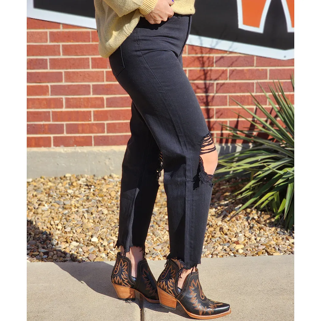 Vervet Black 90's Distressed Crop Jeans sold by Western Edge product image thumbnail 2