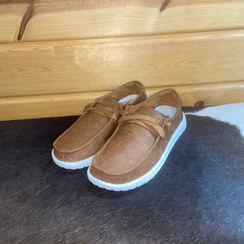 Tan Tooled Georgia Shoe made by Western Edge