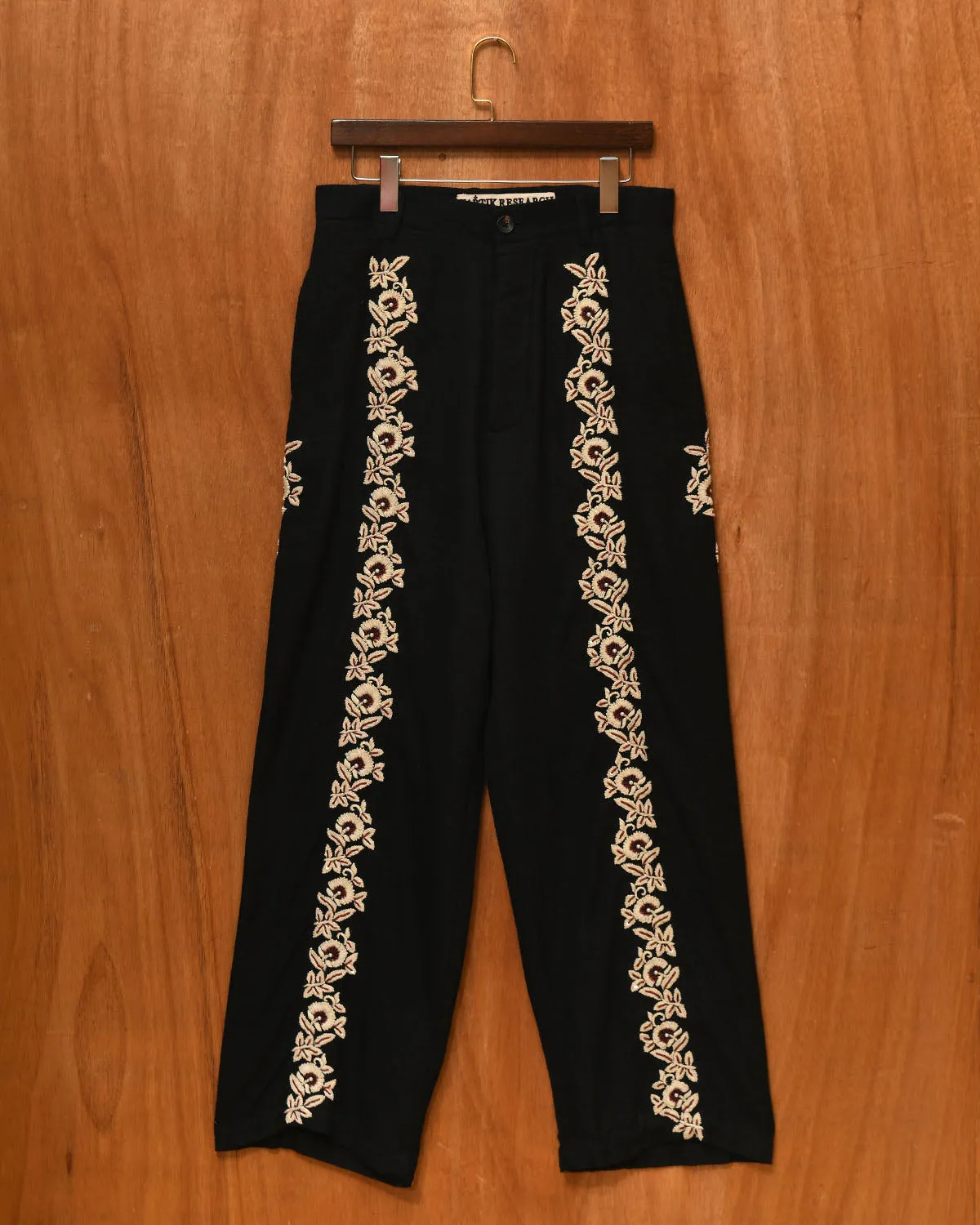 ZARDOZI SULTAN PANT sold by Kartik Research product image thumbnail 2