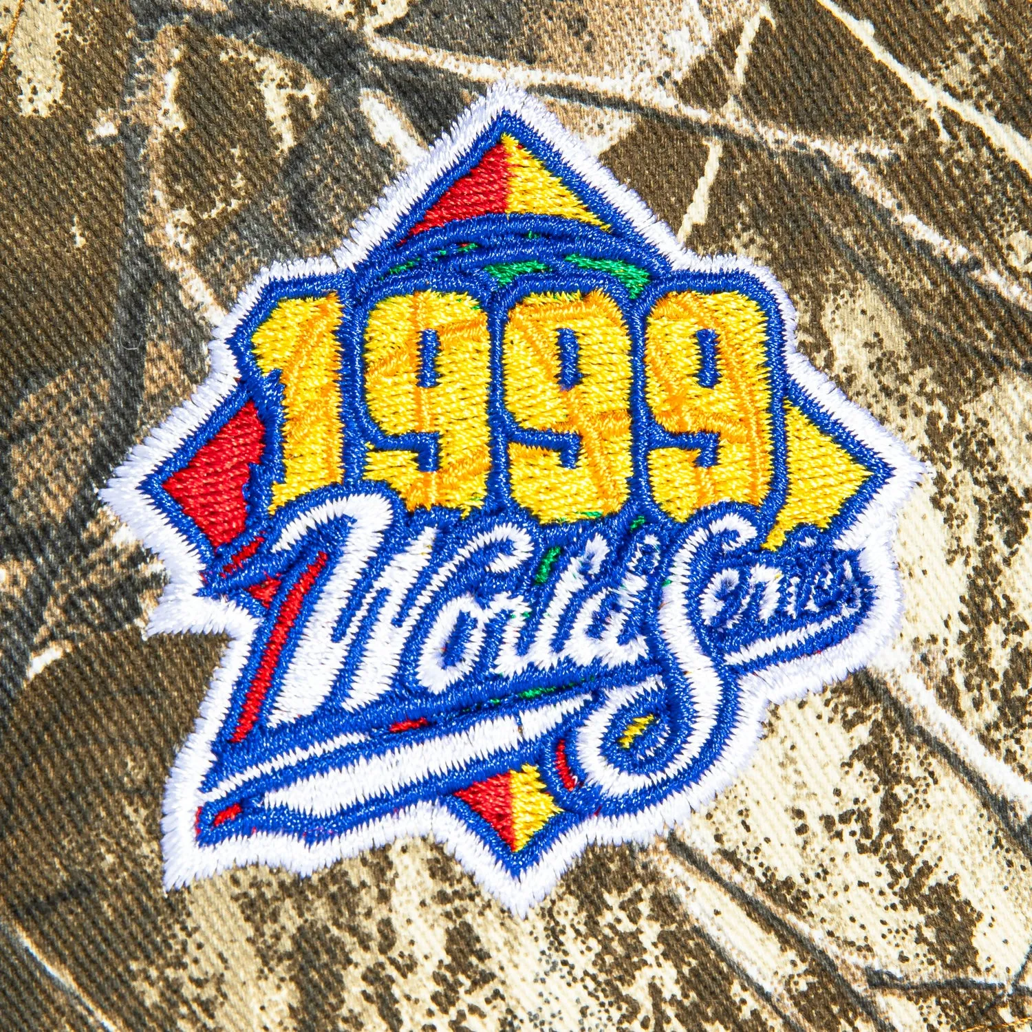 New Era 9Forty A-Frame New York Yankees 1999 World Series Patch Snapback Hat - Realtree, Pink sold by Hat Club product image thumbnail 4