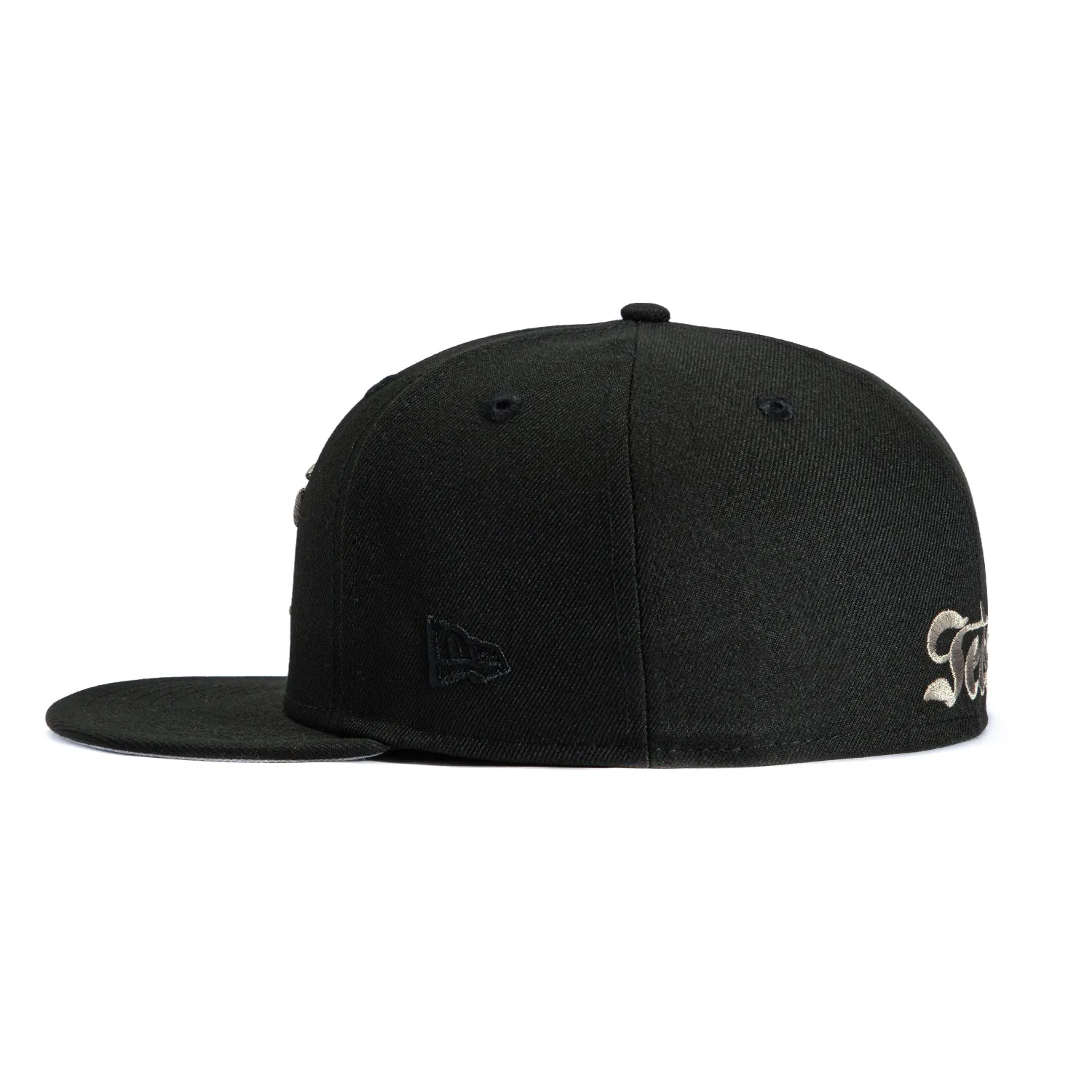 New Era 59Fifty Rivalry New York Jets Gotham City Football Patch Alternate Hat - Black, Metallic Silver sold by Hat Club product image thumbnail 3