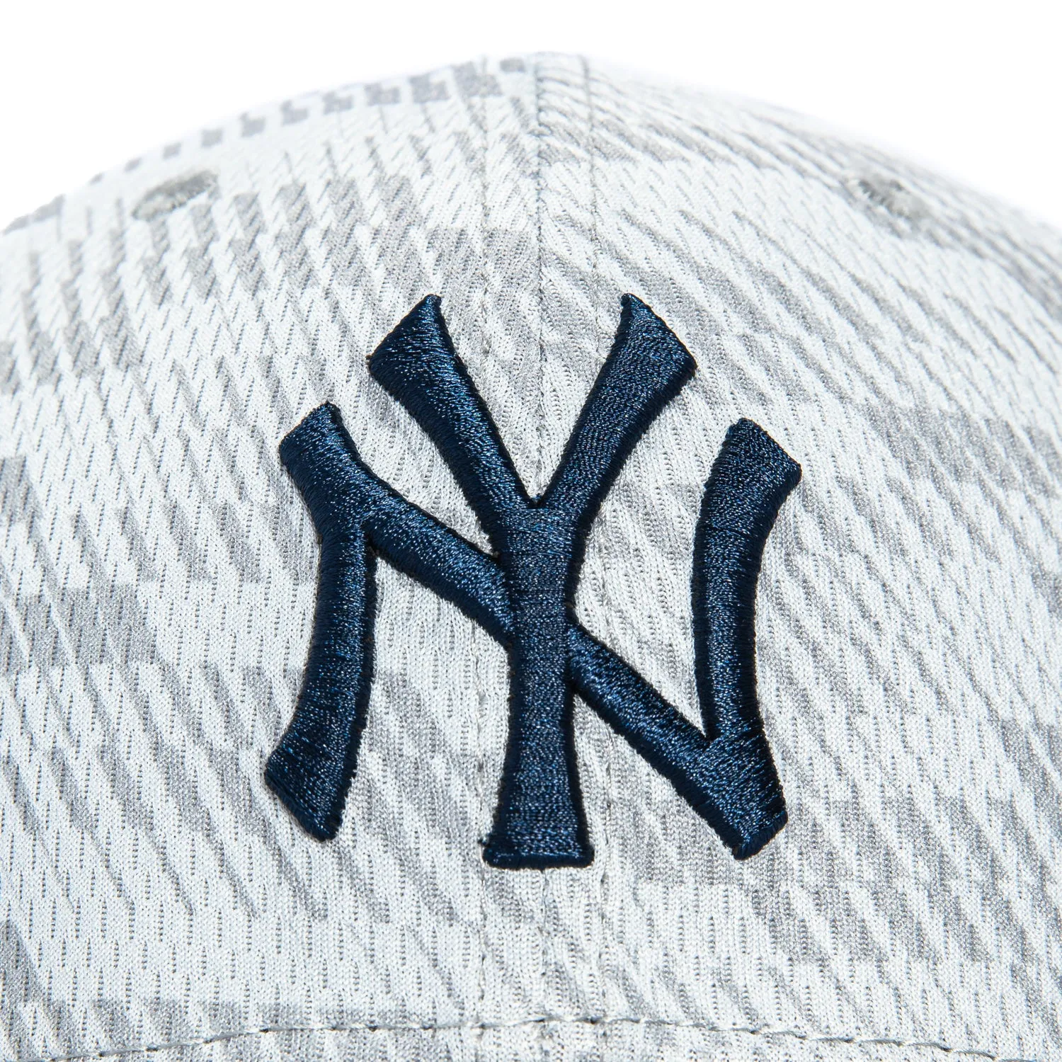 New Era 9Seventy 2025 Clubhouse New York Yankees Stretch-Snapback Hat - Grey sold by Hat Club product image thumbnail 3