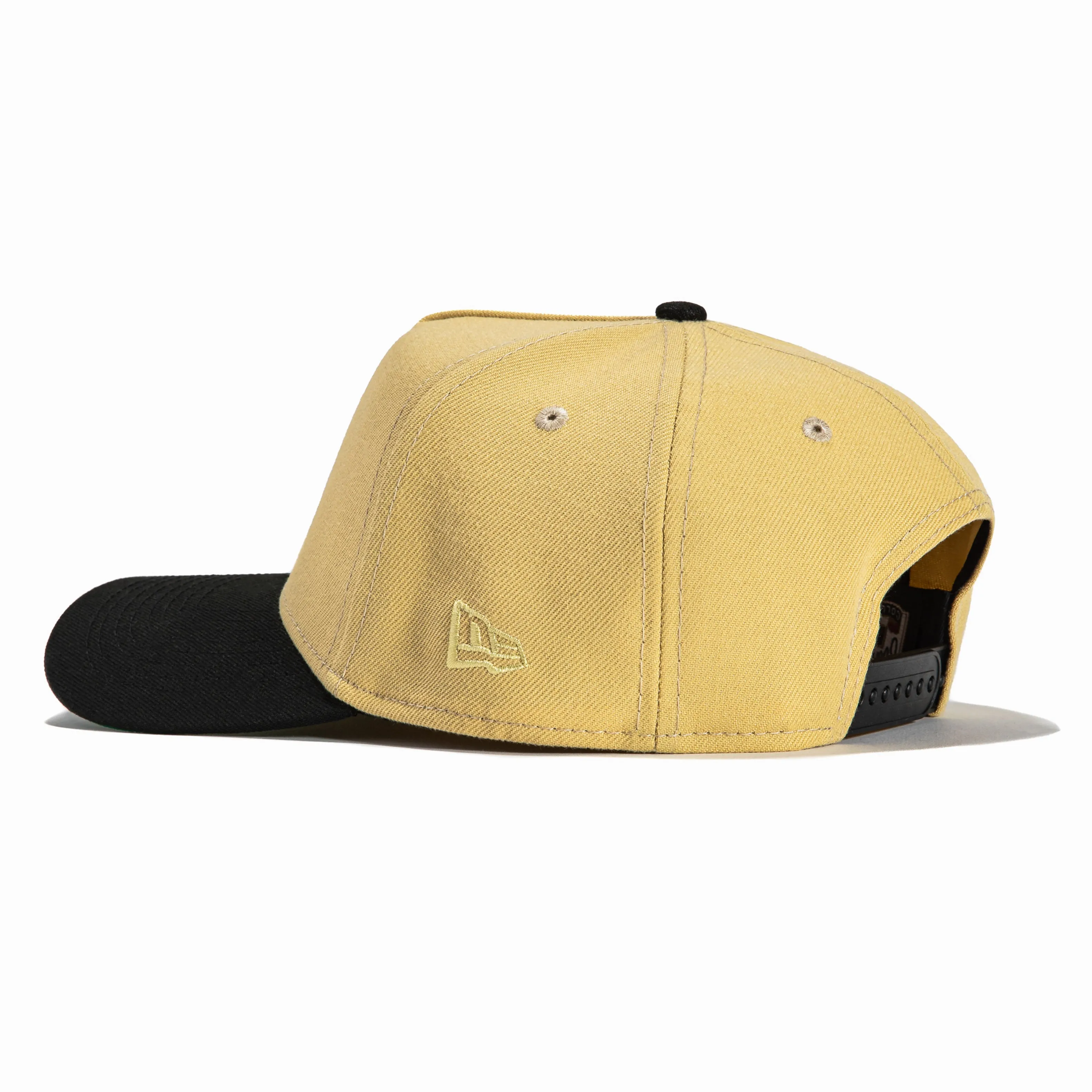 New Era 9Forty A-Frame New York Yankees 1998 World Series Patch Snapback Hat - Tan, Black sold by Hat Club product image thumbnail 2