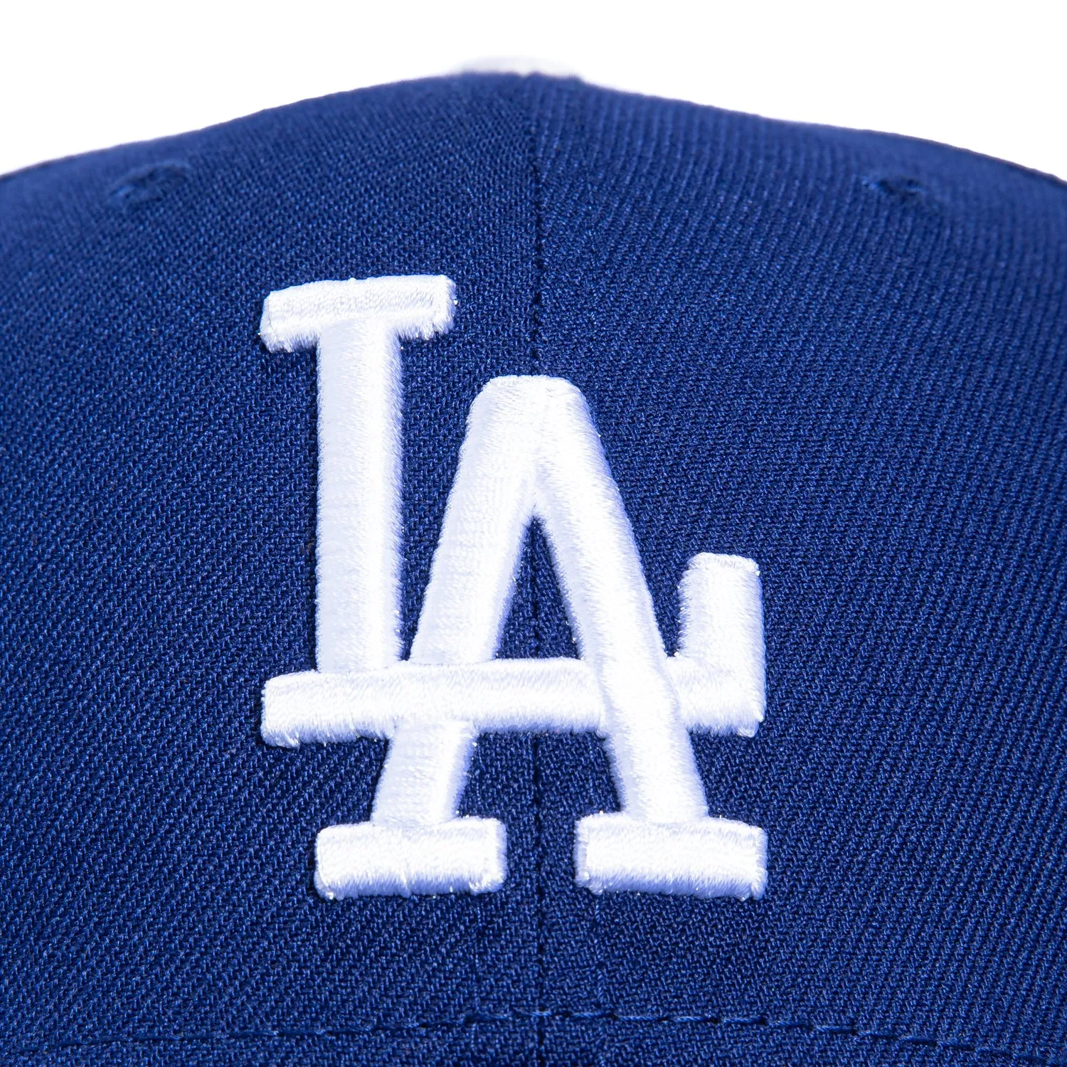 New Era 9Seventy Los Angeles Dodgers Back-To-Back World Series Champions Circle Patch Snapback Hat - Royal sold by Hat Club product image thumbnail 3