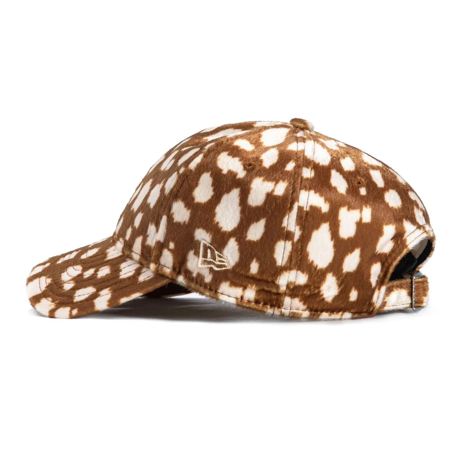 New Era 9Twenty Giraffe Animal Print Faux Fur Los Angeles Dodgers Strapback Hat - Khaki, Ivory sold by Hat Club product image thumbnail 2