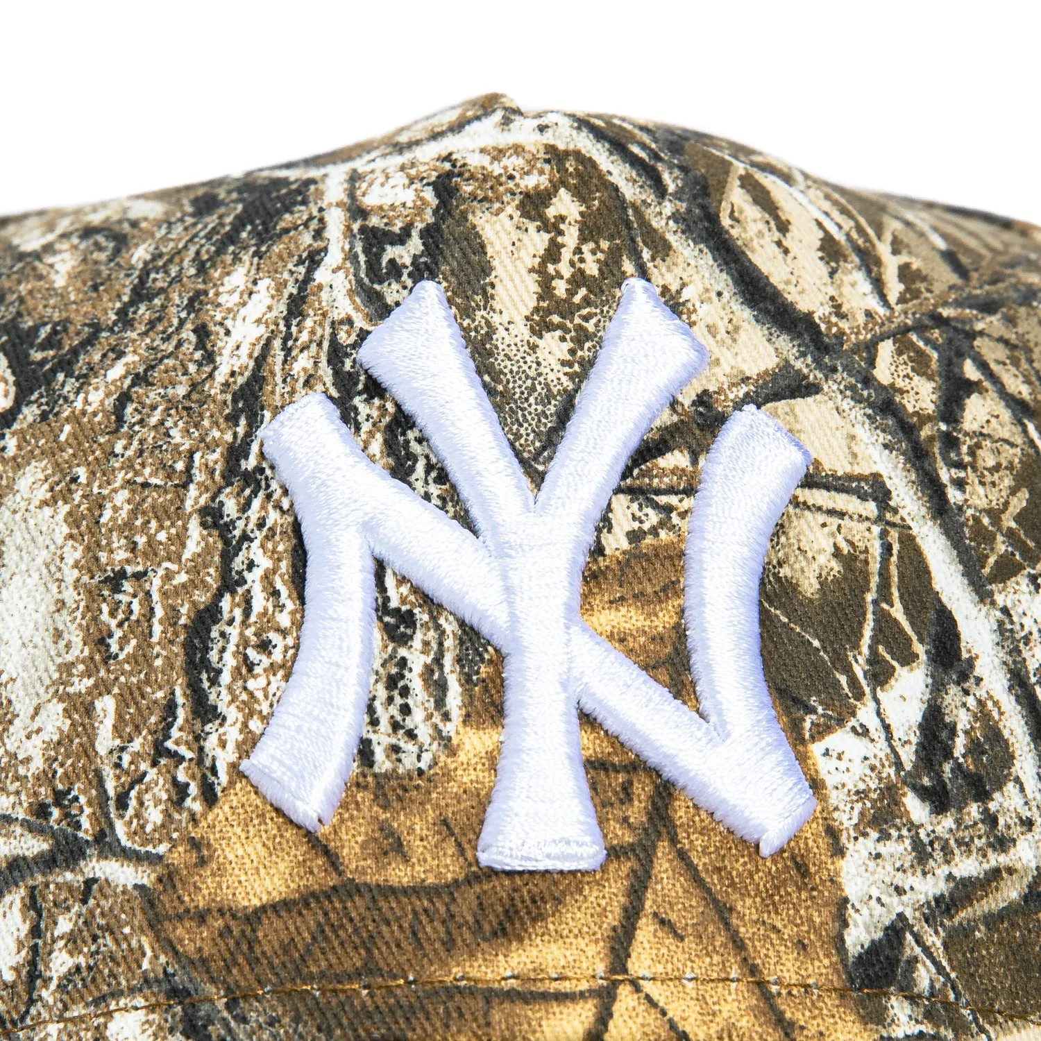 New Era 9Forty A-Frame New York Yankees 1996 World Series Patch Snapback Hat - Realtree sold by Hat Club product image thumbnail 3