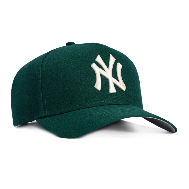 New Era 9Forty A-Frame New York Yankees Snapback Hat - Green, Ivory made by New Era