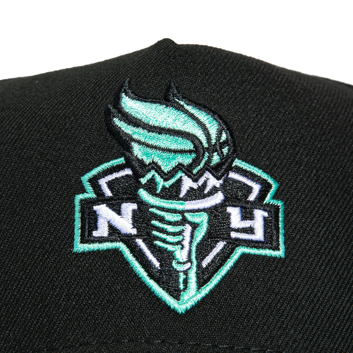 New Era 9Forty A-Frame New York Liberty 20 Ionescu Patch Pink UV Snapback Hat - Black sold by Hat Club product image thumbnail 3
