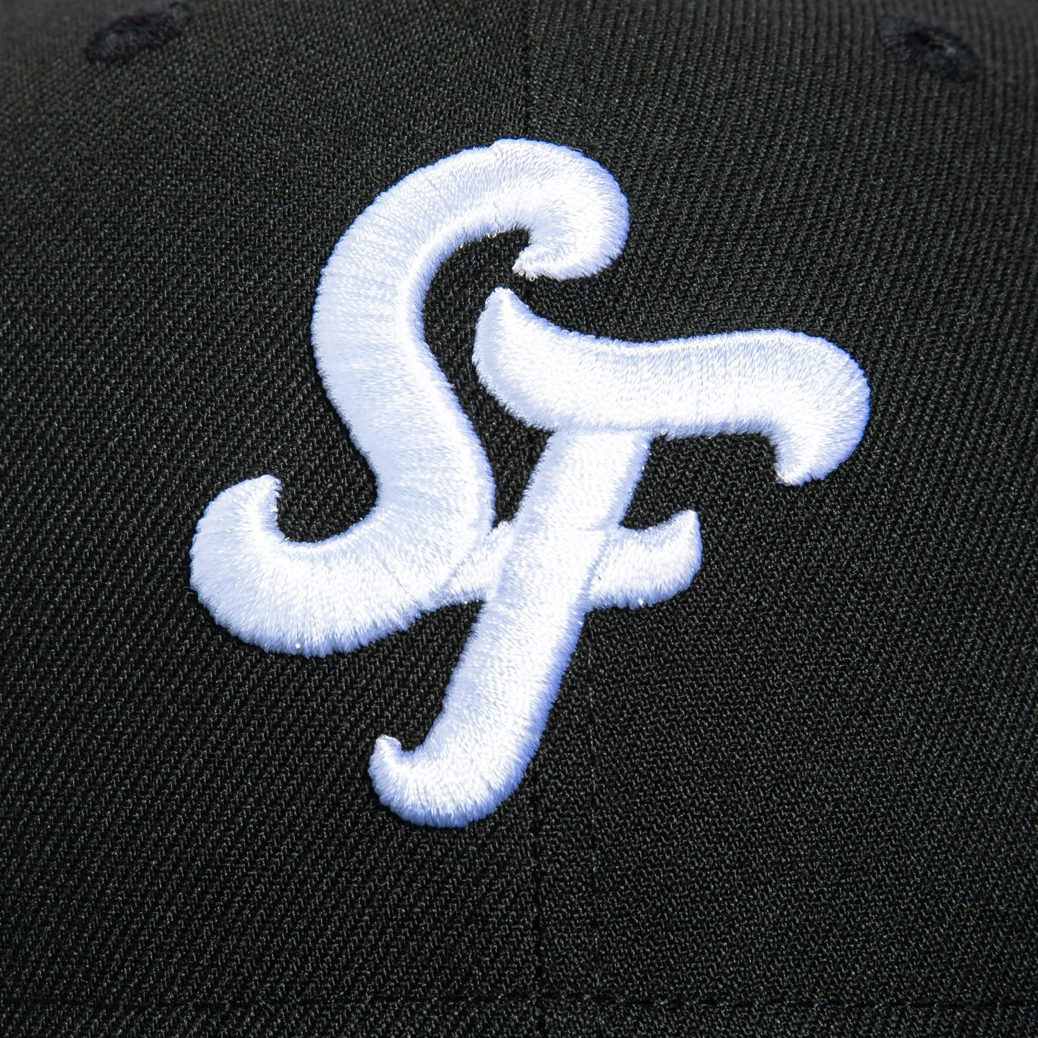 New Era 59Fifty San Francisco Giants 2025 City Connect Hat - Black, White sold by Hat Club product image thumbnail 4