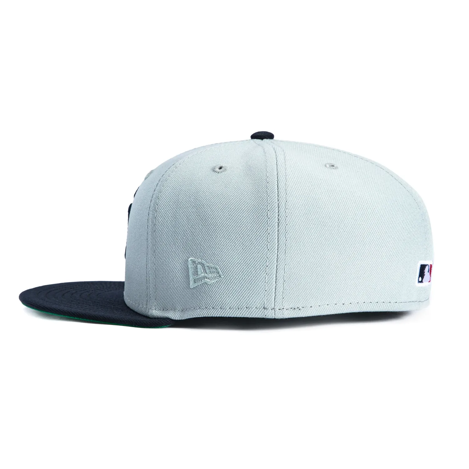 New Era 59Fifty New York Yankees Hat - Grey, Navy sold by Hat Club product image thumbnail 3