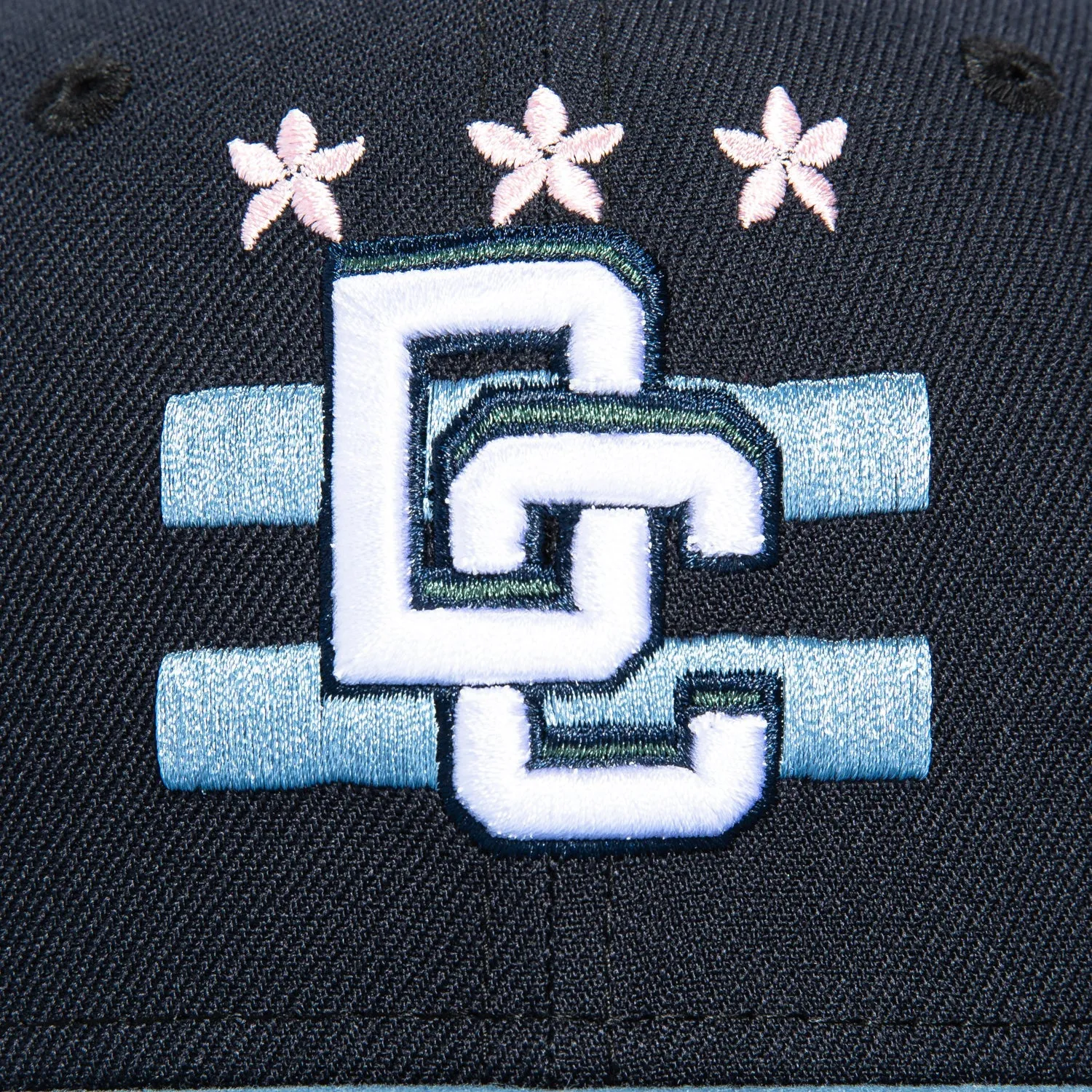 New Era 59Fifty Washington Nationals 2025 City Connect Alternate Hat - Navy, Indigo sold by Hat Club product image thumbnail 4