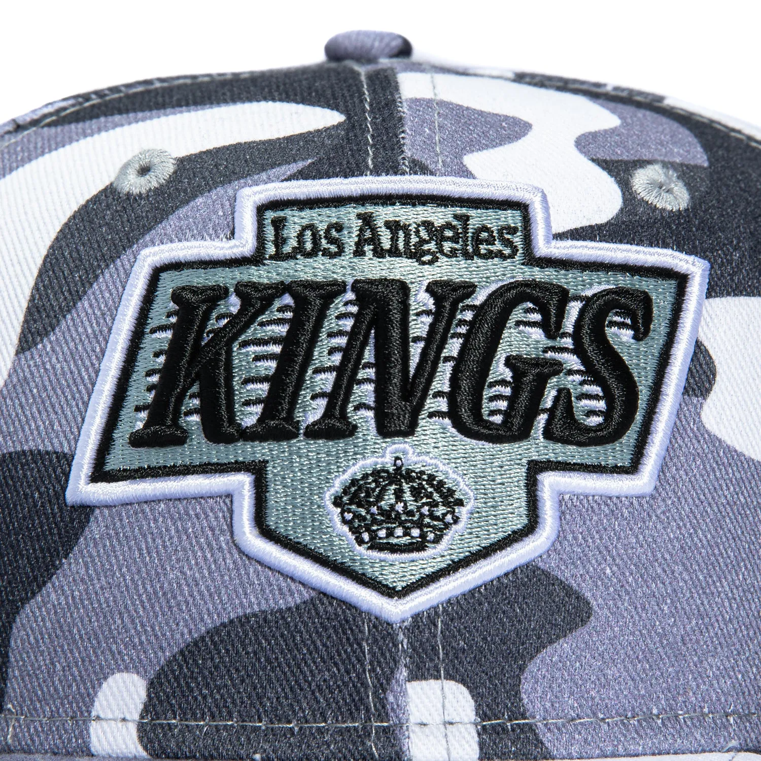 New Era 59Fifty Colour Camo Los Angeles Kings 2012 Stanley Cup Champions Patch Hat - Grey sold by Hat Club product image thumbnail 4