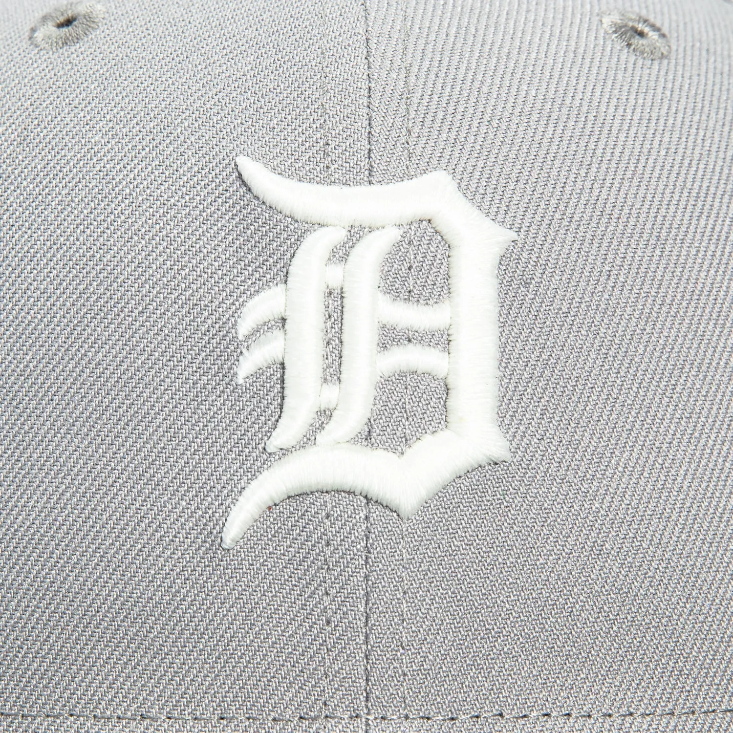 New Era 59Fifty Detroit Tigers Hat - Grey, Graphite sold by Hat Club product image thumbnail 4