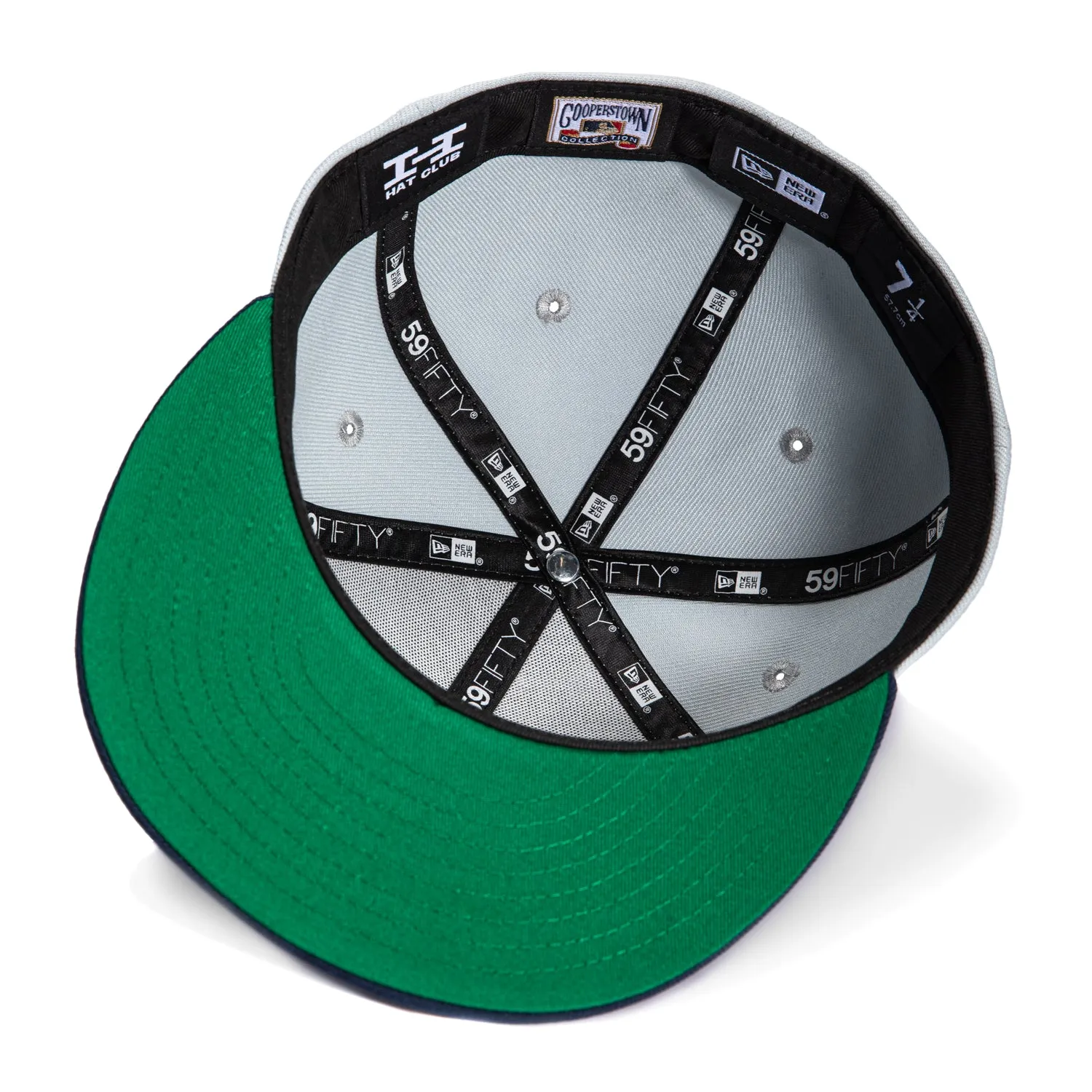 New Era 59Fifty New York Yankees Arch Hat - Grey, Navy sold by Hat Club product image thumbnail 2