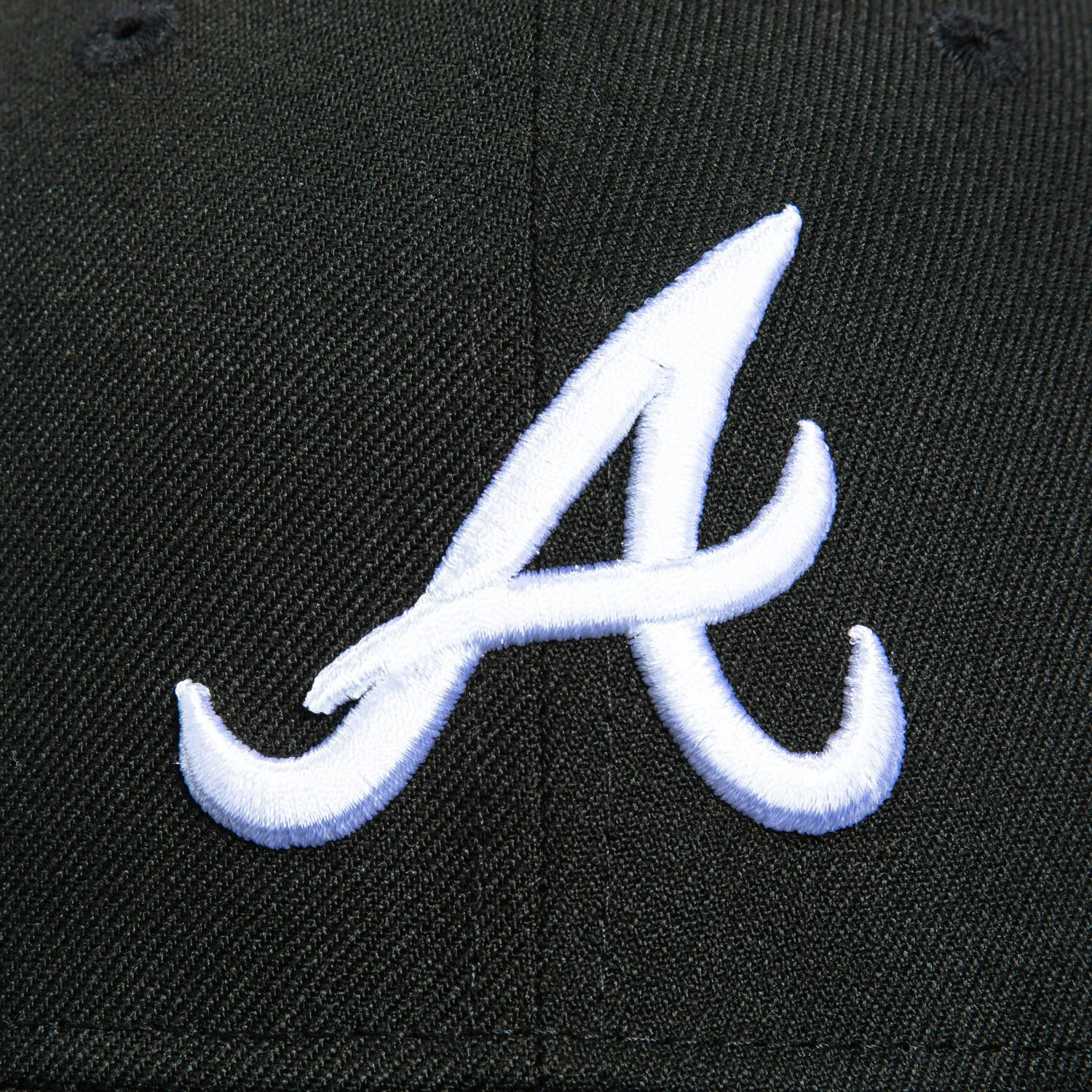 New Era 59Fifty Atlanta Braves Trucker Hat - Black, White sold by Hat Club product image thumbnail 4