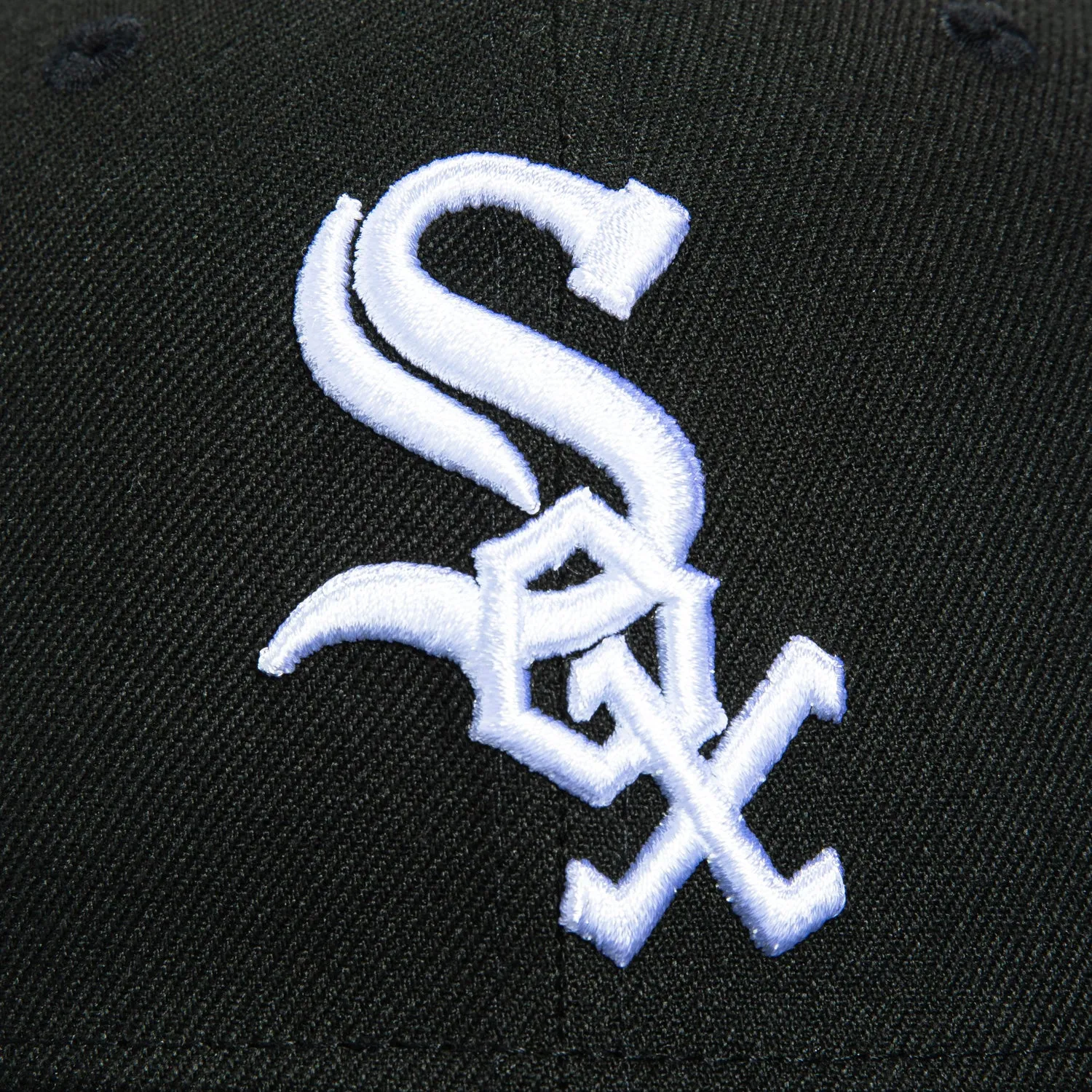New Era 59Fifty Chicago White Sox Hat - Black, Graphite sold by Hat Club product image thumbnail 4