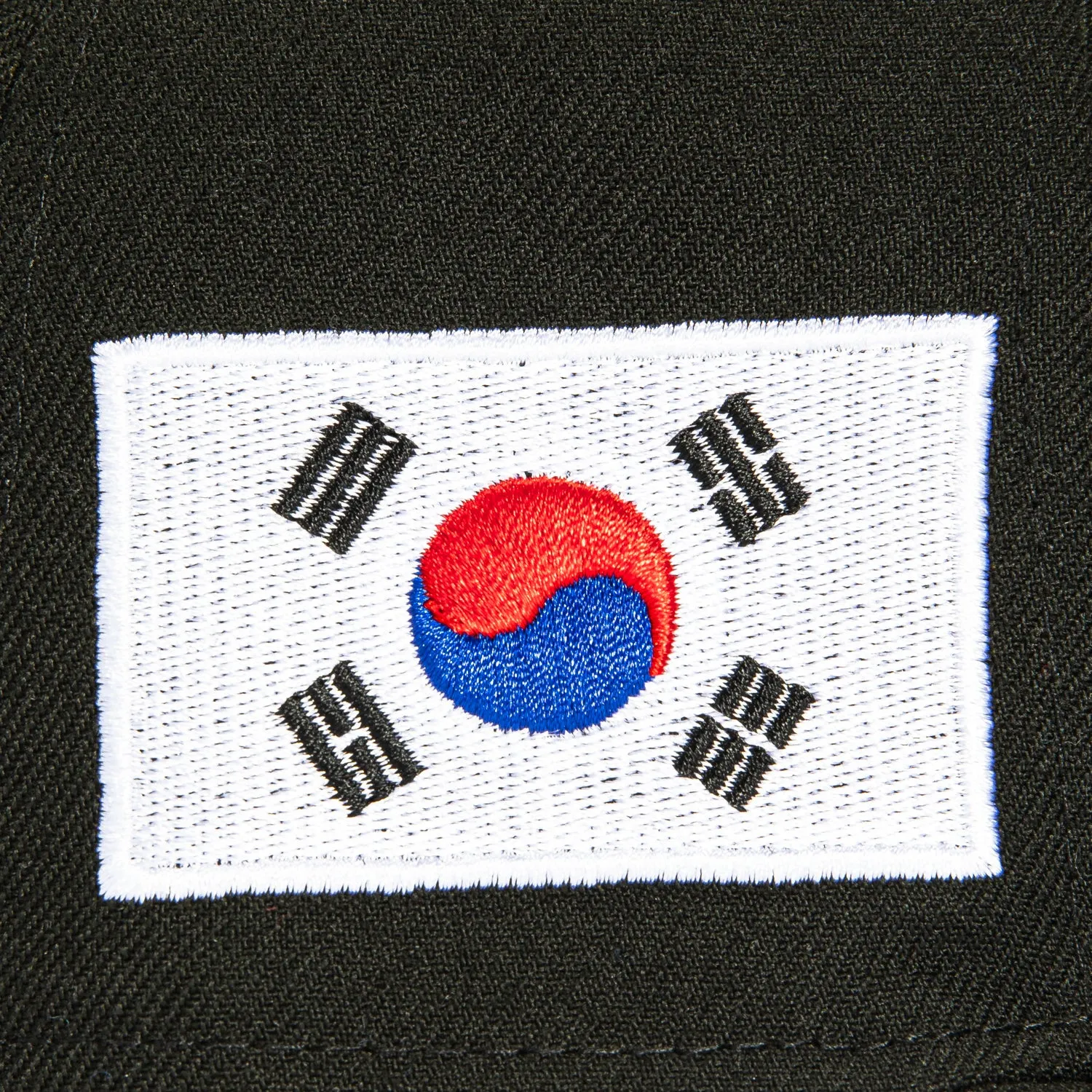 New Era 59Fifty Los Angeles Dodgers Korea Flag Patch Hat - Black, White sold by Hat Club product image thumbnail 5