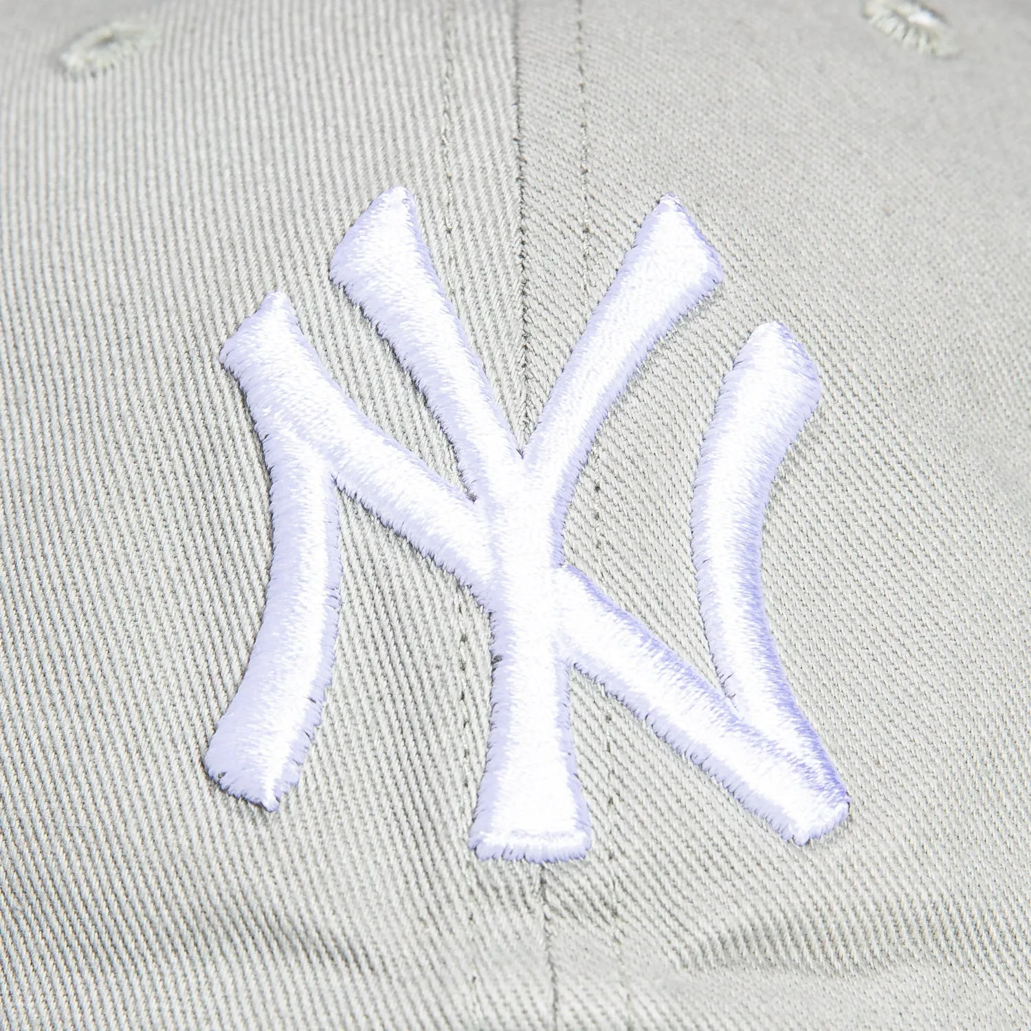 47 Brand New York Yankees Cleanup Adjustable Hat - Gray, White sold by Hat Club product image thumbnail 3