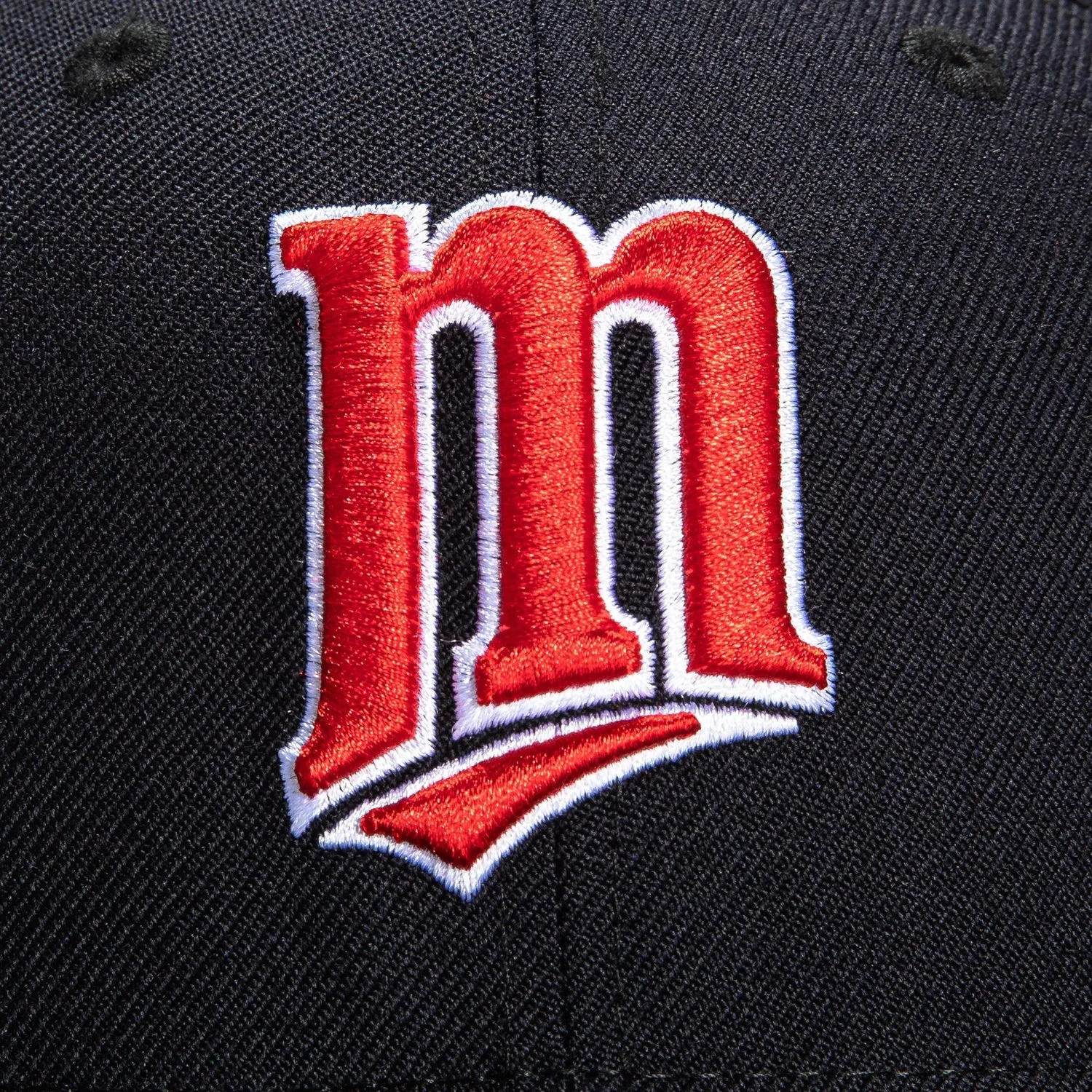 New Era 59Fifty Retro On-Field Minnesota Twins M Hat - Navy sold by Hat Club product image thumbnail 4
