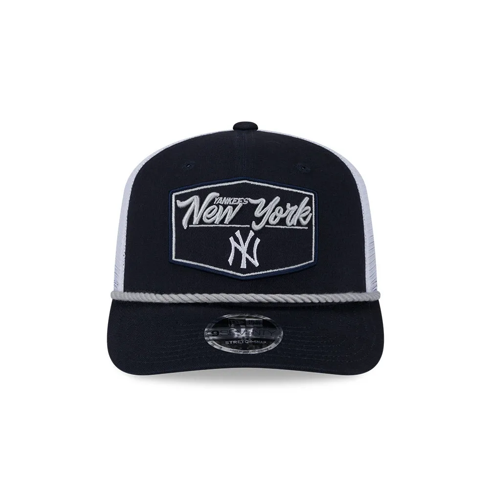 New Era 9Seventy New York Yankees Snapback Trucker Pitch Hat - Navy, White sold by Hat Club product image thumbnail 2