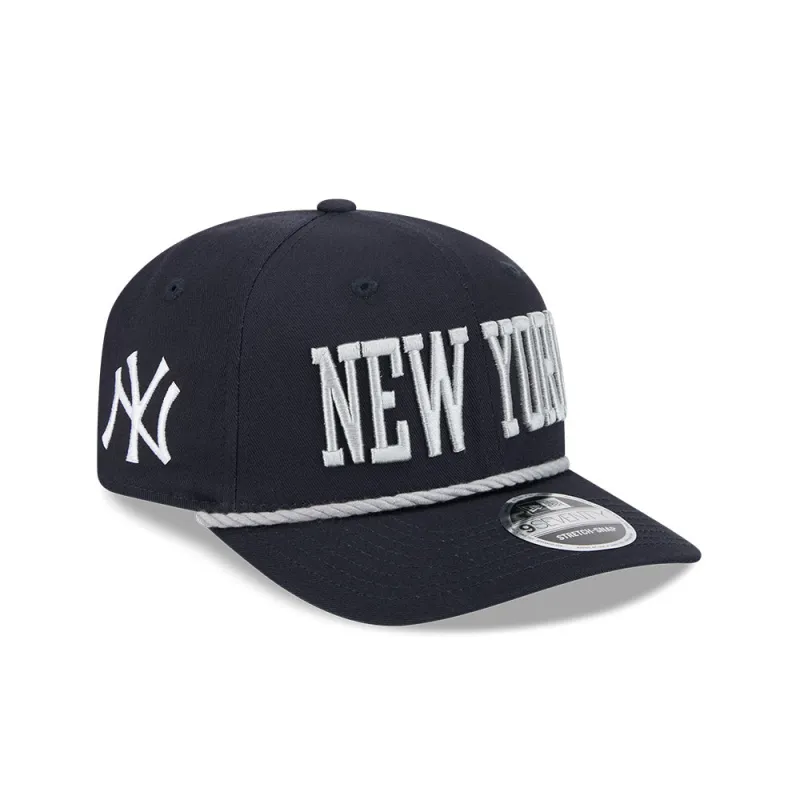 New Era 9Seventy New York Yankees Snapback Trucker Rope Hat - Navy, Grey made by New Era