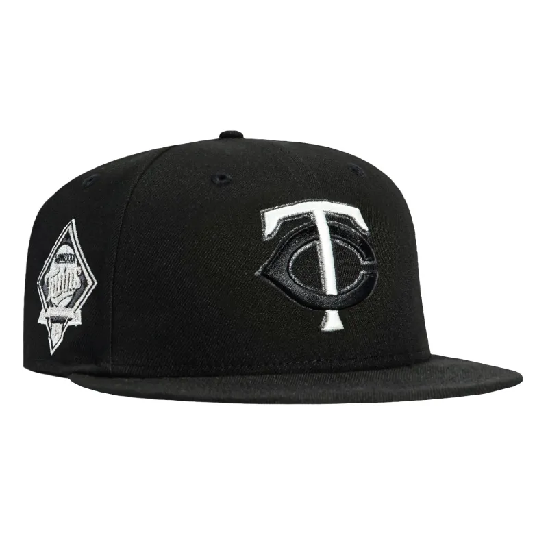 New Era 59Fifty Glow in the Dark Minnesota Twins 30th Anniversary Patch Hat - Black, White made by New Era