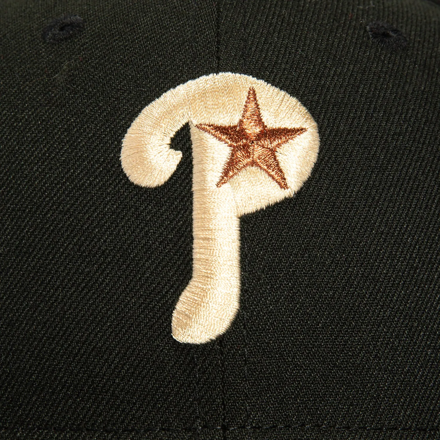 New Era 59Fifty Valentine's Day Philadelphia Phillies 1996 All Star Game Patch Alternate Hat - Black, Brown sold by Hat Club product image thumbnail 4