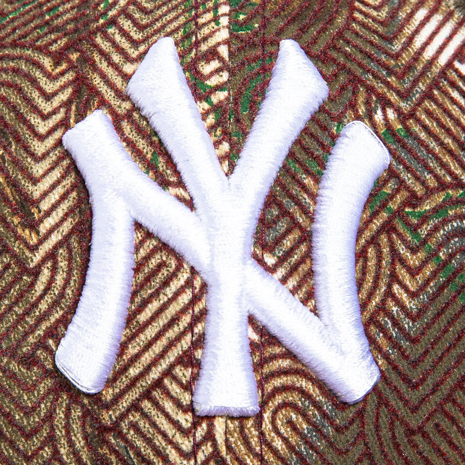 New Era 59Fifty Sweethearts New York Yankees 1999 World Series Patch Hat - Realtree sold by Hat Club product image thumbnail 4