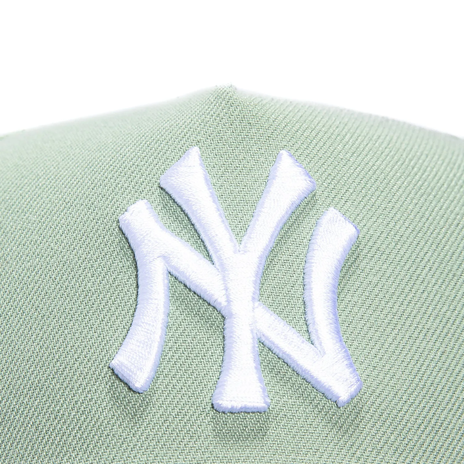 New Era 9Forty A-Frame New York Yankees 2000 World Series Patch Snapback Hat - Everest Green, Graphite sold by Hat Club product image thumbnail 3