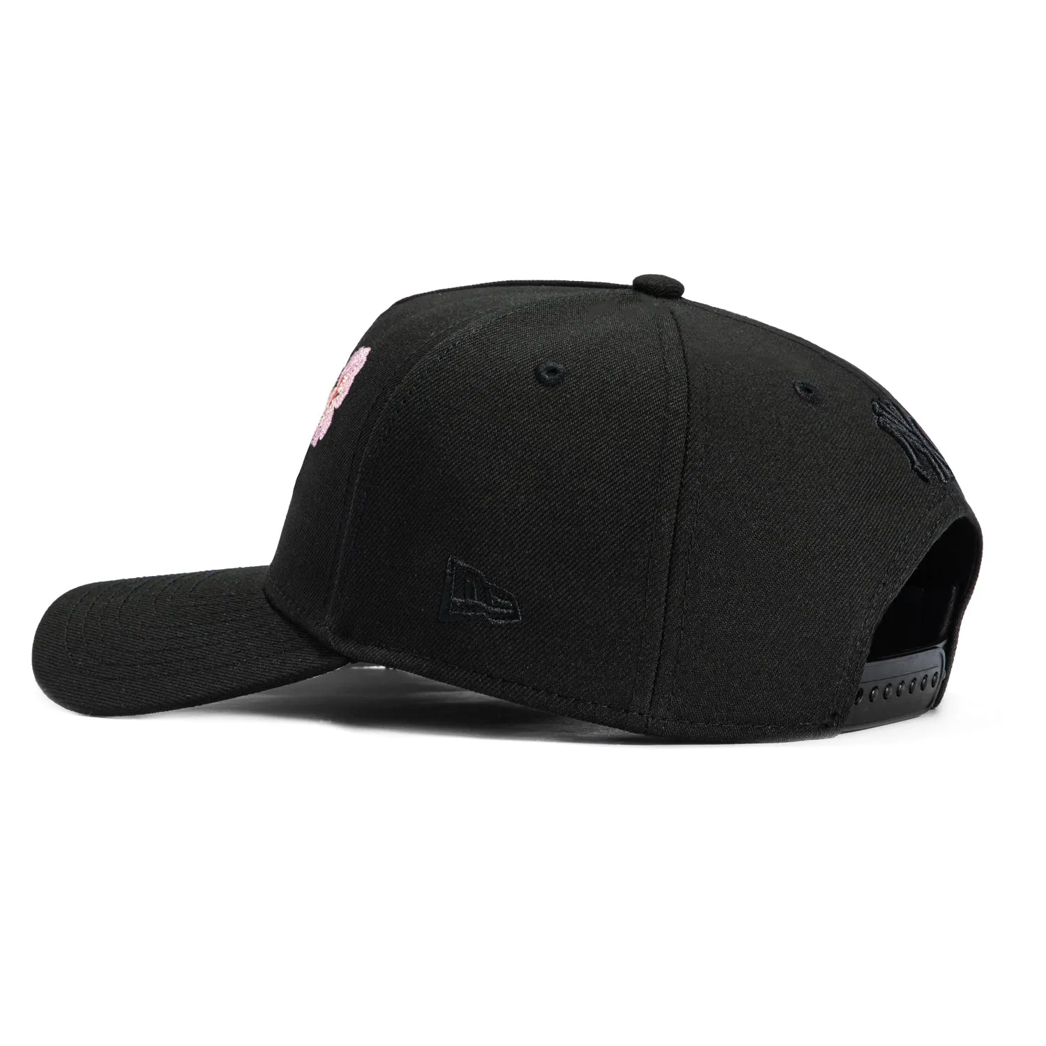New Era 9Forty A-Frame New York Yankees Flower Snapback Hat - Black sold by Hat Club product image thumbnail 2