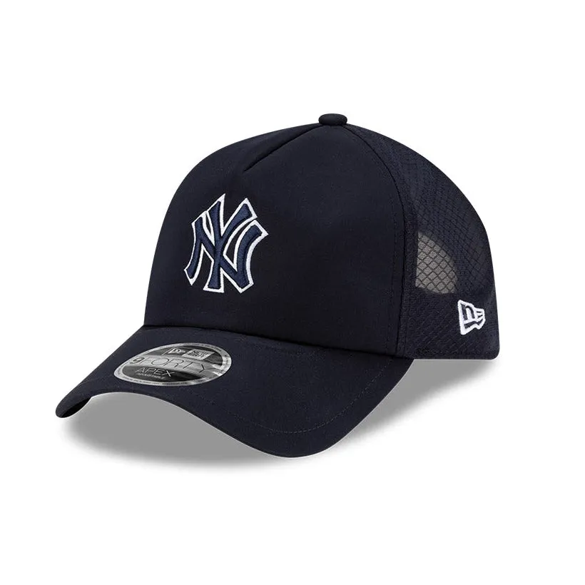 New Era 9Forty Apex New York Yankees 2026 Batting Practice Snapback Hat - Navy sold by Hat Club product image thumbnail 3