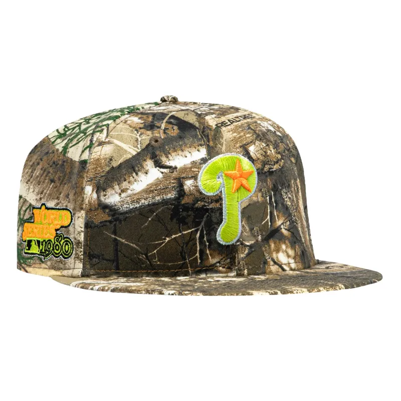 New Era 59Fifty Neon Realtree Philadelphia Phillies 1980 World Series Patch Alternate Hat - Realtree sold by Hat Club